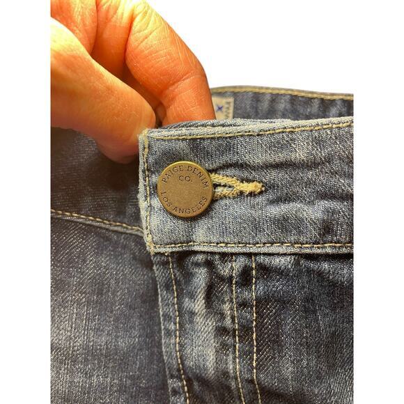 Paige Women 30 Denim Shorts Daryn Short Raw Hem Distressed Light Blue - Picture 6 of 10